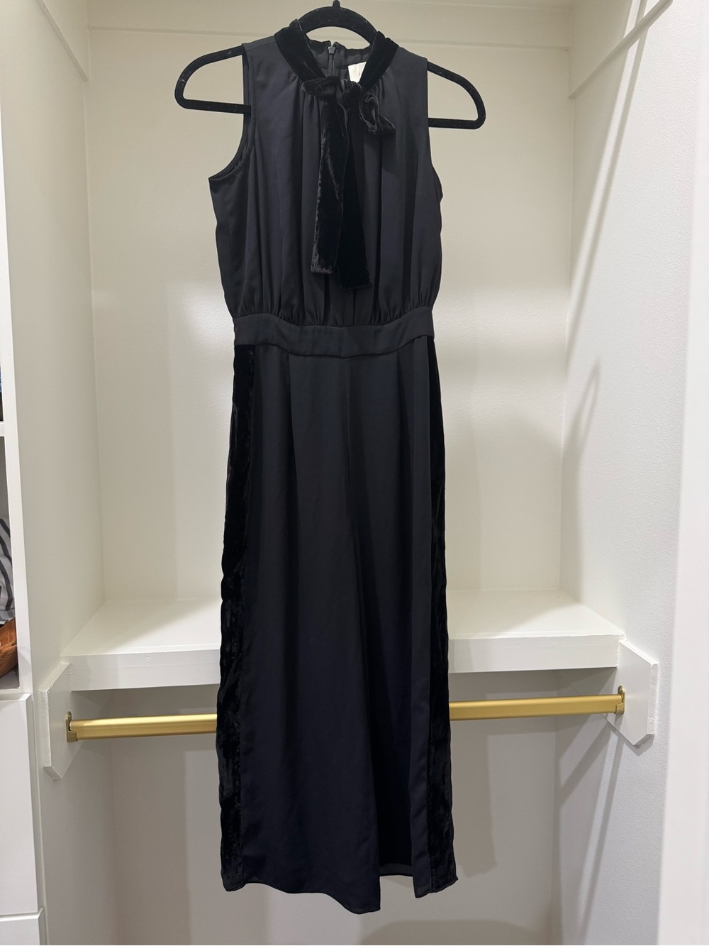 kate spade Black Sleeveless Velvet-Trim Jumpsuit